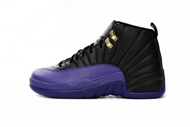Husky Field CT8013-057 Purple Jordan Retro 12 Air 0809